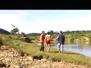 Nice Threesome Mmf Outdoor Fuck