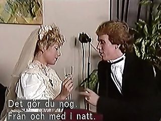 Moana.pozzi Making Double Penetration In La Donna Dei Sogni (1993)