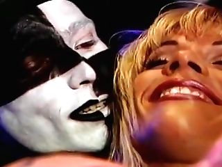 Extra Ordinar - Bizarr-soiree