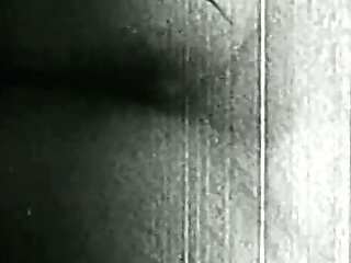 Britney gives a handjob