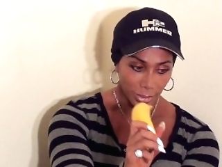 Foot Crushing Banana Rama With Fbb Latia