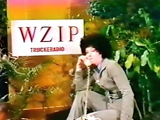 Anal Invasion Handballing Makes French Tramp Anastasia Piss Hard