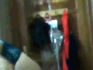 Sarah Beattie - Brit Retro Mummy Gonzo